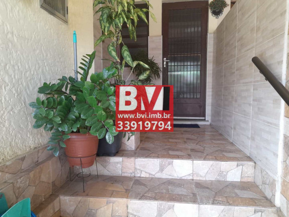 Imagem Casa com 3 Quartos à Venda, 211 m² em Vila Da Penha - Rio De Janeiro Imagem Casa com 3 Quartos à Venda, 211 m² em Vila Da Penha - Rio De Janeiro