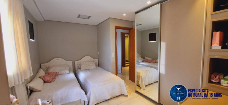 Imagem Apartamento com 3 Quartos à Venda, 140 m² em Setor Bueno - Goiânia Imagem Apartamento com 3 Quartos à Venda, 140 m² em Setor Bueno - Goiânia