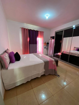 Imagem Casa com 2 Quartos à Venda, 500 m² em Privê Residencial Elza Fronza - Goiânia Imagem Casa com 2 Quartos à Venda, 500 m² em Privê Residencial Elza Fronza - Goiânia