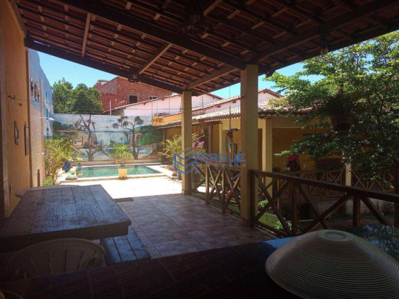 Imagem Casa com 2 Quartos à Venda, 230 m² em Caponga - Cascavel Imagem Casa com 2 Quartos à Venda, 230 m² em Caponga - Cascavel