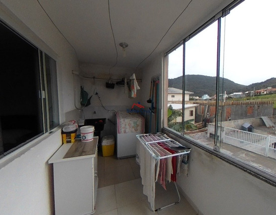 Imagem Sobrado com 5 Quartos à Venda,  em São João Do Rio Vermelho - Florianópolis