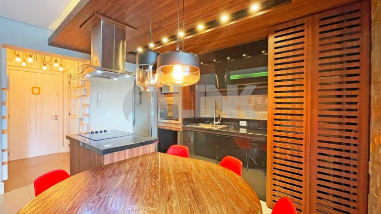 Imagem Apartamento com 2 Quartos à Venda, 77 m² em Petrópolis - Porto Alegre