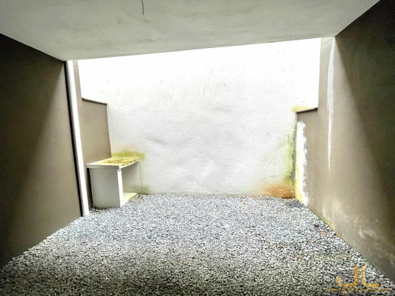Imagem Casa com 2 Quartos à Venda, 78 m²