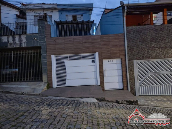 Casa com 3 Quartos à Venda, 209 m² em Jardim Bela Vista - Jacareí