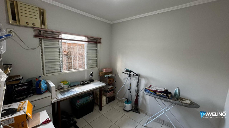 Imagem Casa com 3 Quartos à Venda, 68 m² em Jardim Colúmbia - Campo Grande