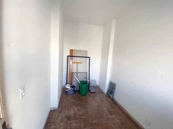 Imagem Apartamento com 3 Quartos à Venda, 195 m² em Moinhos De Vento - Porto Alegre