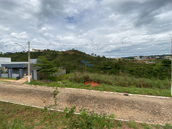 Imagem Terreno à Venda, 710 m² em Setor Habitacional Jardim Botânico - Brasília