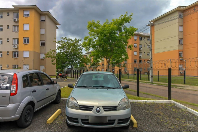 Imagem Imóvel com 2 Quartos à Venda, em Hípica - Porto Alegre Imagem Imóvel com 2 Quartos à Venda, em Hípica - Porto Alegre