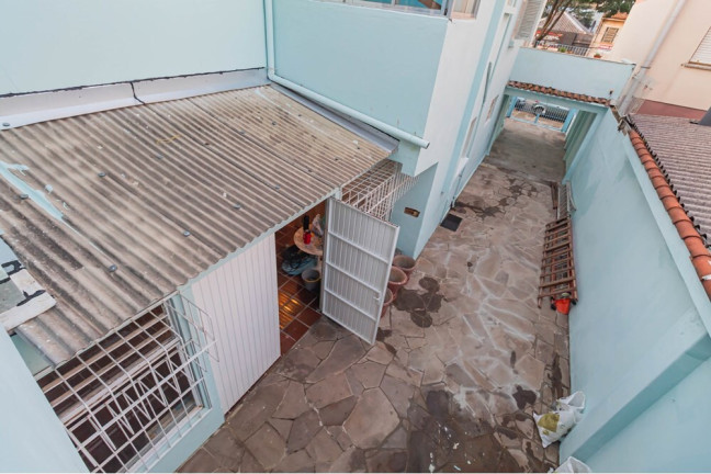 Imagem Casa com 6 Quartos à Venda, 190 m² em Santana - Porto Alegre