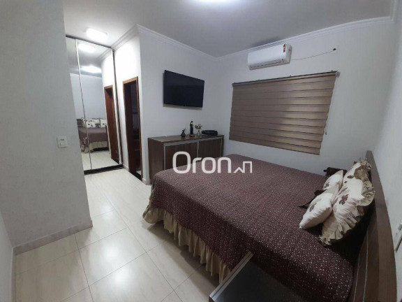 Imagem Casa com 4 Quartos à Venda, 250 m² em Setor Goiânia 2 - Goiânia Imagem Casa com 4 Quartos à Venda, 250 m² em Setor Goiânia 2 - Goiânia