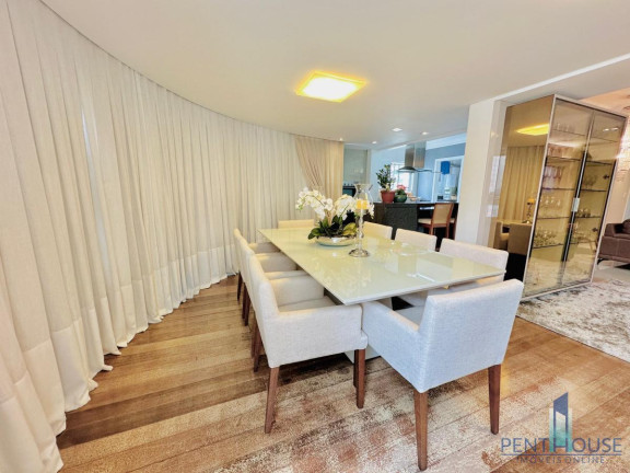 Imagem Apartamento com 3 Quartos à Venda, 135 m² em Centro - Balneário Camboriú Imagem Apartamento com 3 Quartos à Venda, 135 m² em Centro - Balneário Camboriú