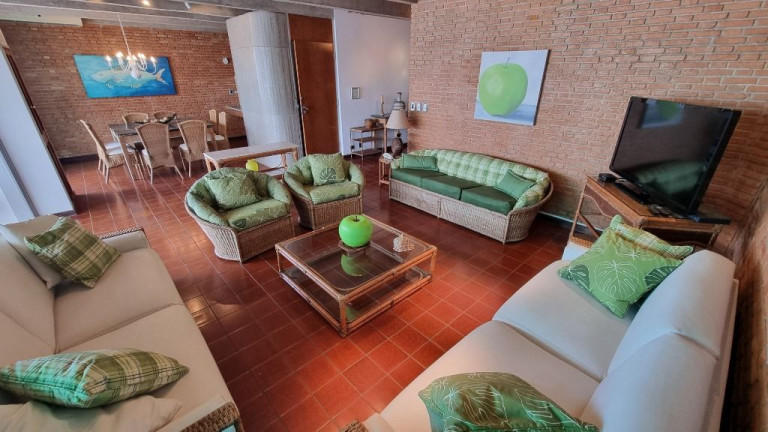 Imagem Cobertura com 3 Quartos à Venda, 300 m² em Pitangueiras - Guarujá Imagem Cobertura com 3 Quartos à Venda, 300 m² em Pitangueiras - Guarujá