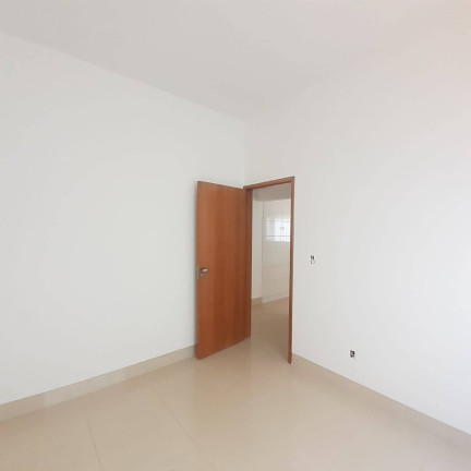 Imagem Casa com 2 Quartos à Venda, 187 m² em Parque Montreal - Aparecida De Goiânia