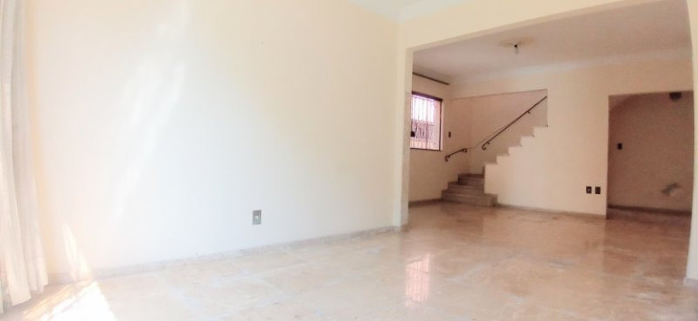 Imagem Casa com 3 Quartos à Venda, 275 m² em Vila Belmiro - Santos Imagem Casa com 3 Quartos à Venda, 275 m² em Vila Belmiro - Santos