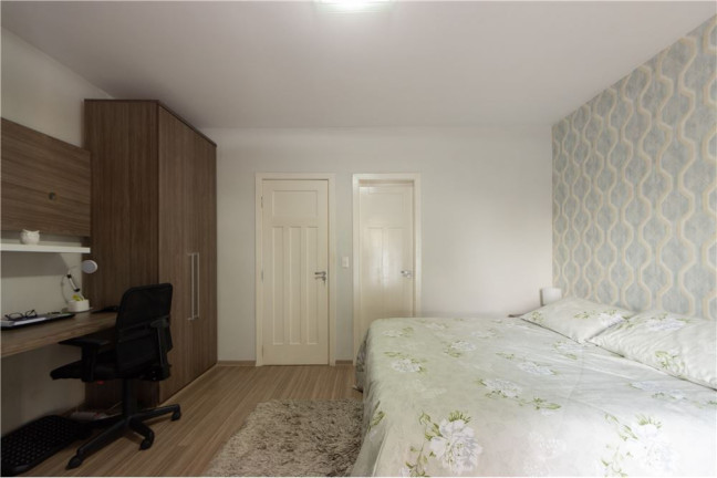 Imagem Casa com 3 Quartos à Venda, em Vila Santa Clara - São Paulo Imagem Casa com 3 Quartos à Venda, em Vila Santa Clara - São Paulo