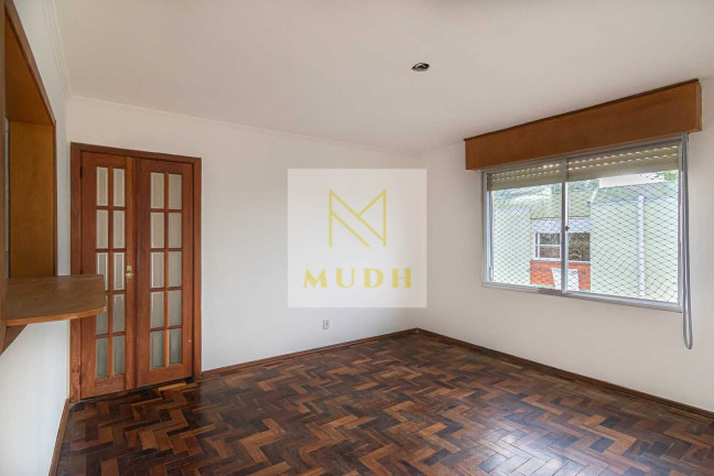 Imagem Apartamento com 4 Quartos à Venda, 79 m² em Cristal - Porto Alegre Imagem Apartamento com 4 Quartos à Venda, 79 m² em Cristal - Porto Alegre
