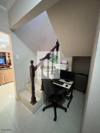 Imagem Casa com 4 Quartos à Venda, 200 m² em Jardim Las Vegas - Santo André