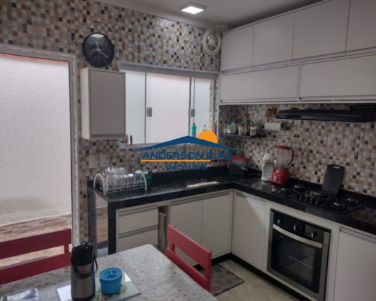 Imagem Casa com 3 Quartos à Venda, 140 m² em Jardim Jaqueira - Caraguatatuba