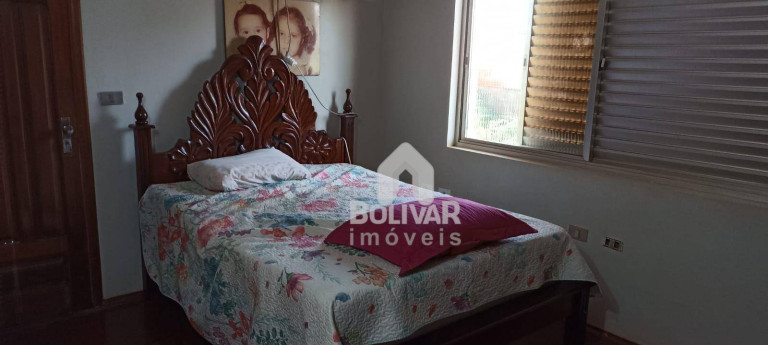 Imagem Casa com 3 Quartos à Venda, 360 m² em Setor Central - Itumbiara Imagem Casa com 3 Quartos à Venda, 360 m² em Setor Central - Itumbiara