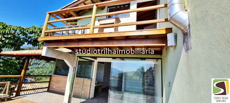 Casa com 3 Quartos à Venda,  em Barra Velha - Ilhabela