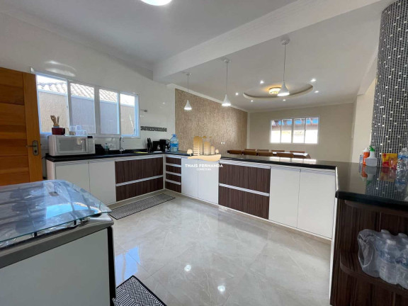Imagem Casa com 5 Quartos à Venda, 261 m² em Flórida - Praia Grande Imagem Casa com 5 Quartos à Venda, 261 m² em Flórida - Praia Grande