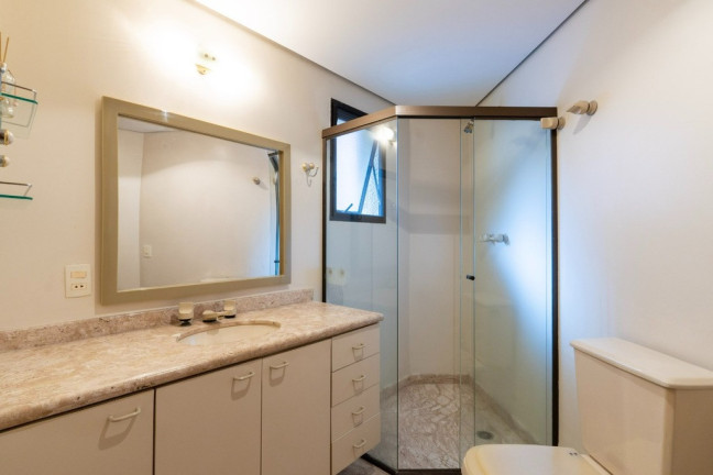 Imagem Imóvel com 3 Quartos à Venda, 243 m² em Jardim Vitória Régia - São Paulo