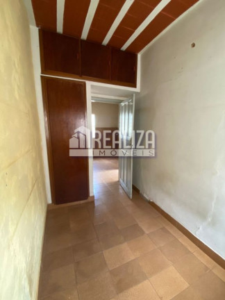 Imagem Casa com 3 Quartos à Venda, 447 m² em Fabrício - Uberaba Imagem Casa com 3 Quartos à Venda, 447 m² em Fabrício - Uberaba