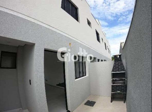 Imagem Casa de Condomínio com 2 Quartos à Venda, 65 m² em Vila São Paulo - Mogi Das Cruzes