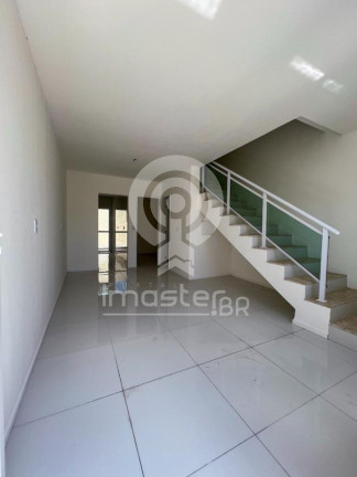 Casa com 3 Quartos à Venda, 94 m² em Jardim Cearense - Fortaleza