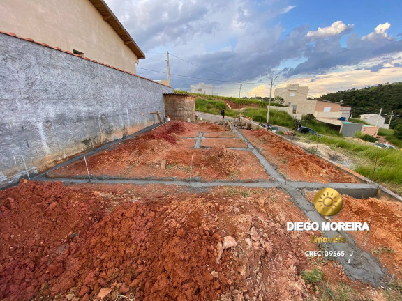 Imagem Terreno à Venda, 140 m² em Terra Preta - Mairiporã Imagem Terreno à Venda, 140 m² em Terra Preta - Mairiporã