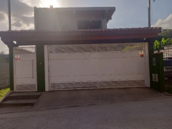 Casa de Condomínio com 4 Quartos à Venda, 240 m² em Caputera - Cotia
