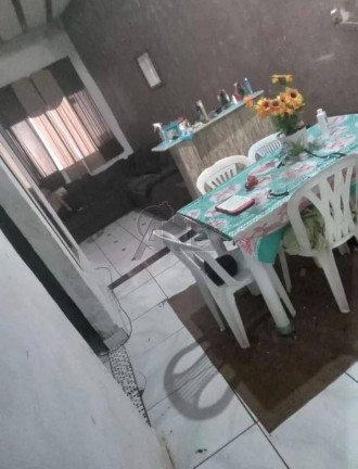 Imagem Casa com 3 Quartos à Venda,  em Veneza Park - Montes Claros