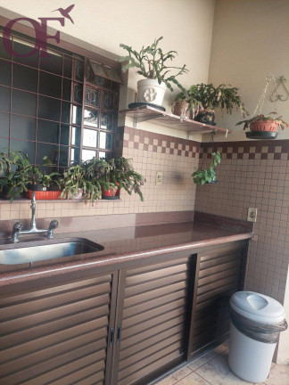 Imagem Casa com 3 Quartos à Venda, 237 m² em Vila Campos Sales - Jundiaí