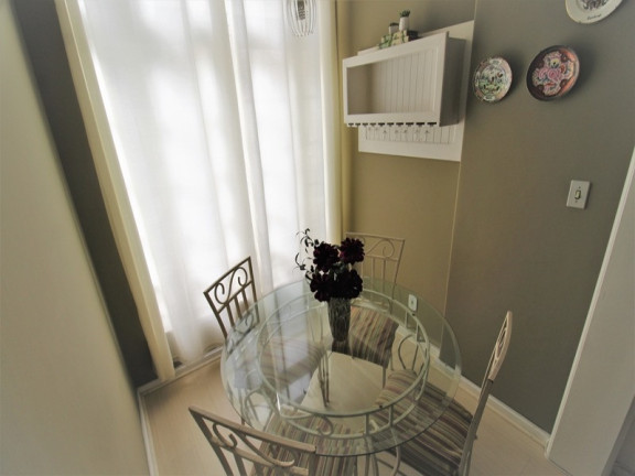 Imagem Apartamento com 3 Quartos para Temporada, 90 m² em Copacabana - Rio De Janeiro