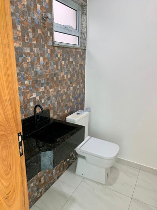 Imagem Sobrado com 3 Quartos à Venda, 220 m² em Vila Esperança - São Paulo Imagem Sobrado com 3 Quartos à Venda, 220 m² em Vila Esperança - São Paulo