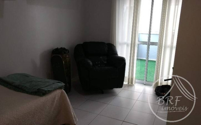 Imagem Apartamento com 3 Quartos à Venda, 284 m² em Canto Balneário - Florianópolis