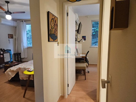 Imagem Imóvel com 3 Quartos à Venda, 69 m² em Botafogo - Rio De Janeiro Imagem Imóvel com 3 Quartos à Venda, 69 m² em Botafogo - Rio De Janeiro