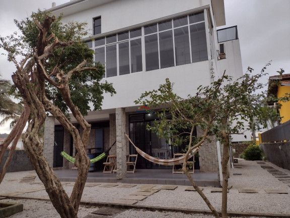 Imagem Casa com 4 Quartos à Venda, 450 m² em Ingleses Do Rio Vermelho - Florianópolis Imagem Casa com 4 Quartos à Venda, 450 m² em Ingleses Do Rio Vermelho - Florianópolis