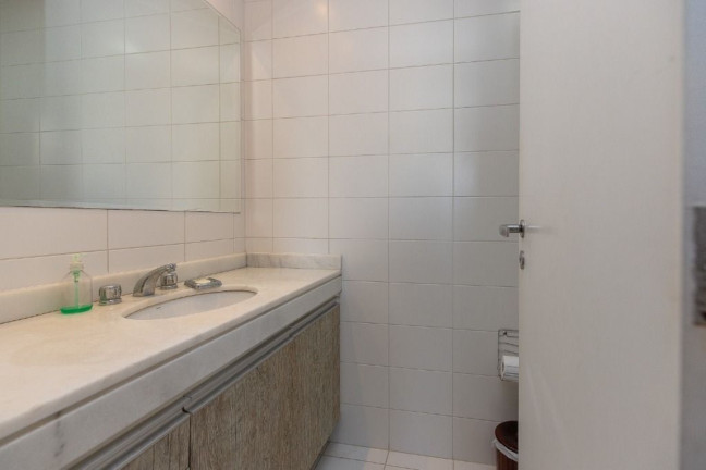 Imagem Apartamento com 3 Quartos à Venda, 154 m² em Campo Belo - São Paulo