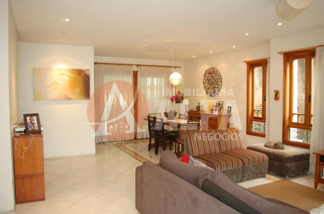 Imagem Casa com 2 Quartos à Venda, 210 m² em Recanto Verde Dos Lagos - Itapevi Imagem Casa com 2 Quartos à Venda, 210 m² em Recanto Verde Dos Lagos - Itapevi