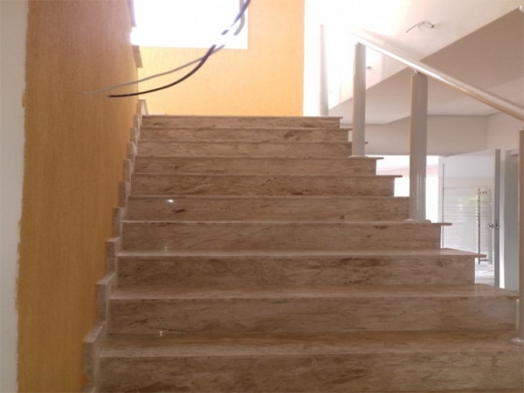 Imagem Sobrado com 3 Quartos à Venda, em Vila Branca - Jacareí Imagem Sobrado com 3 Quartos à Venda, em Vila Branca - Jacareí