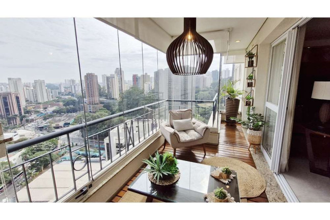 Imagem Imóvel com 3 Quartos à Venda, 146 m² em Vila Andrade - São Paulo