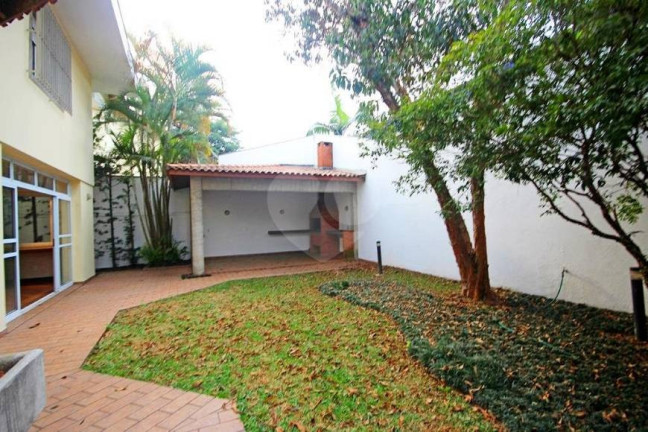 Imagem Casa com 3 Quartos à Venda, 380 m² em Alto De Pinheiros - São Paulo Imagem Casa com 3 Quartos à Venda, 380 m² em Alto De Pinheiros - São Paulo