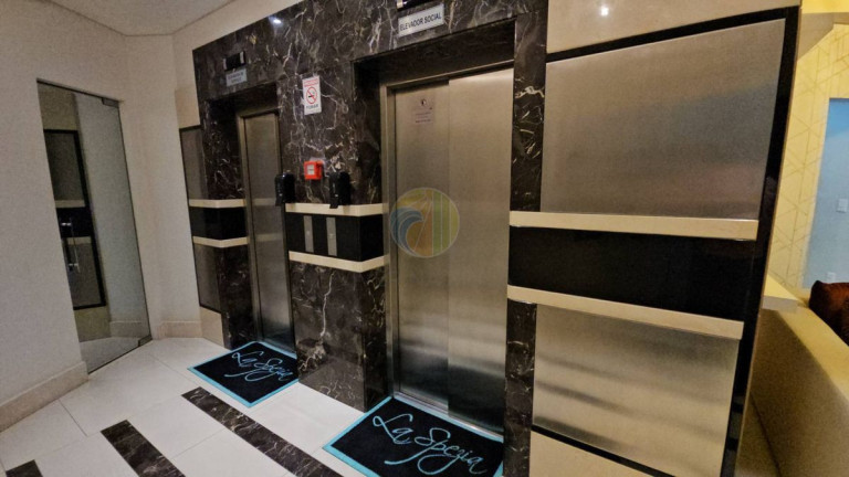 Imagem Apartamento com 3 Quartos à Venda, 144 m² em Centro - Balneário Camboriú Imagem Apartamento com 3 Quartos à Venda, 144 m² em Centro - Balneário Camboriú