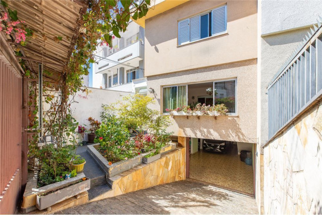 Casa com 3 Quartos à Venda, 196 m² em Vila Monumento - São Paulo