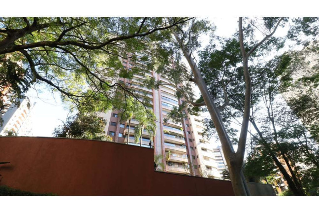 Imagem Imóvel com 4 Quartos à Venda, 226 m² em Morumbi - São Paulo Imagem Imóvel com 4 Quartos à Venda, 226 m² em Morumbi - São Paulo