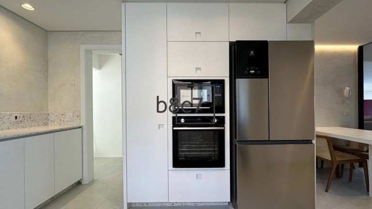 Imagem Apartamento com 4 Quartos à Venda, 250 m² em água Verde - Curitiba Imagem Apartamento com 4 Quartos à Venda, 250 m² em água Verde - Curitiba