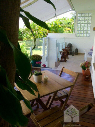 Imagem Casa com 3 Quartos à Venda, 220 m² em Jurerê - Florianópolis