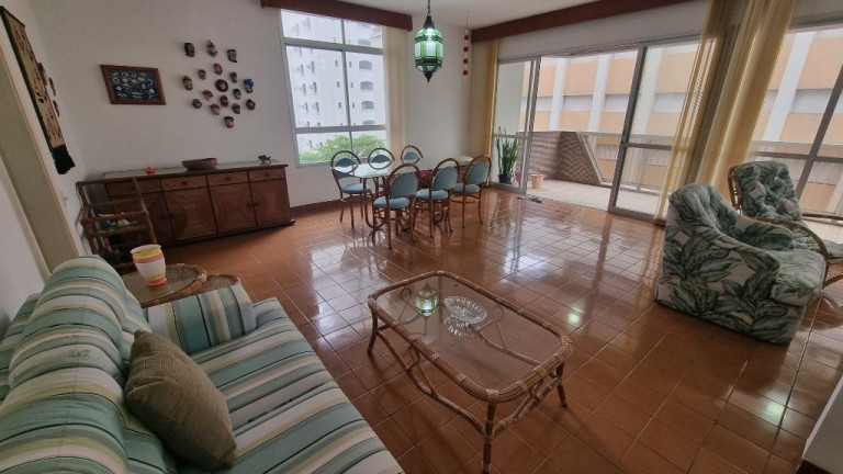 Imagem Apartamento com 3 Quartos à Venda, 176 m² em Pitangueiras - Guarujá Imagem Apartamento com 3 Quartos à Venda, 176 m² em Pitangueiras - Guarujá