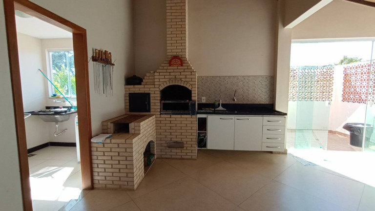 Imagem Casa com 5 Quartos à Venda, 523 m² em Village Do Sol - Guarapari